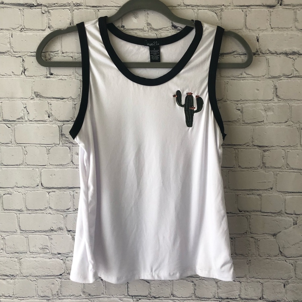 Bundle!! 3 fun  shirts Shein Rue 21 Love j - Picture 5 of 8